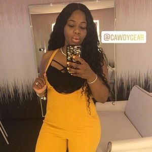 Meet your Posher, Nita